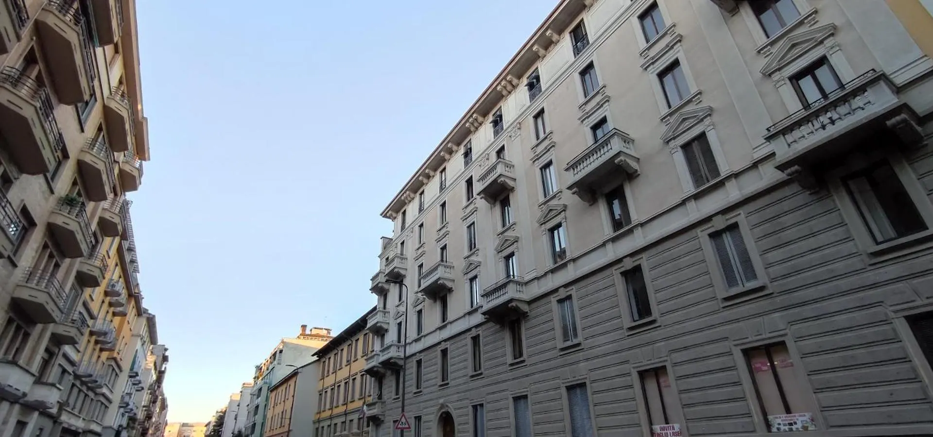 Homestay 2 Minimal Rooms Milan